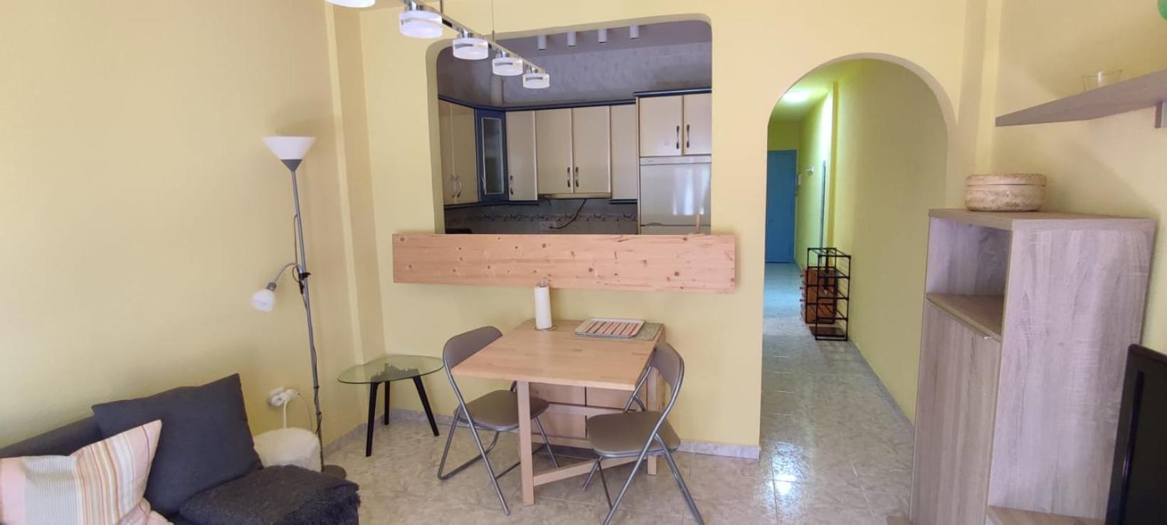 Apartamento Aquila Parque Фуeнхирола Екстериор снимка